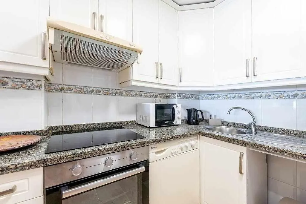 797 Holiday Rentals- Hermoso Apartamento Para 4 En Benalmadena Apartment